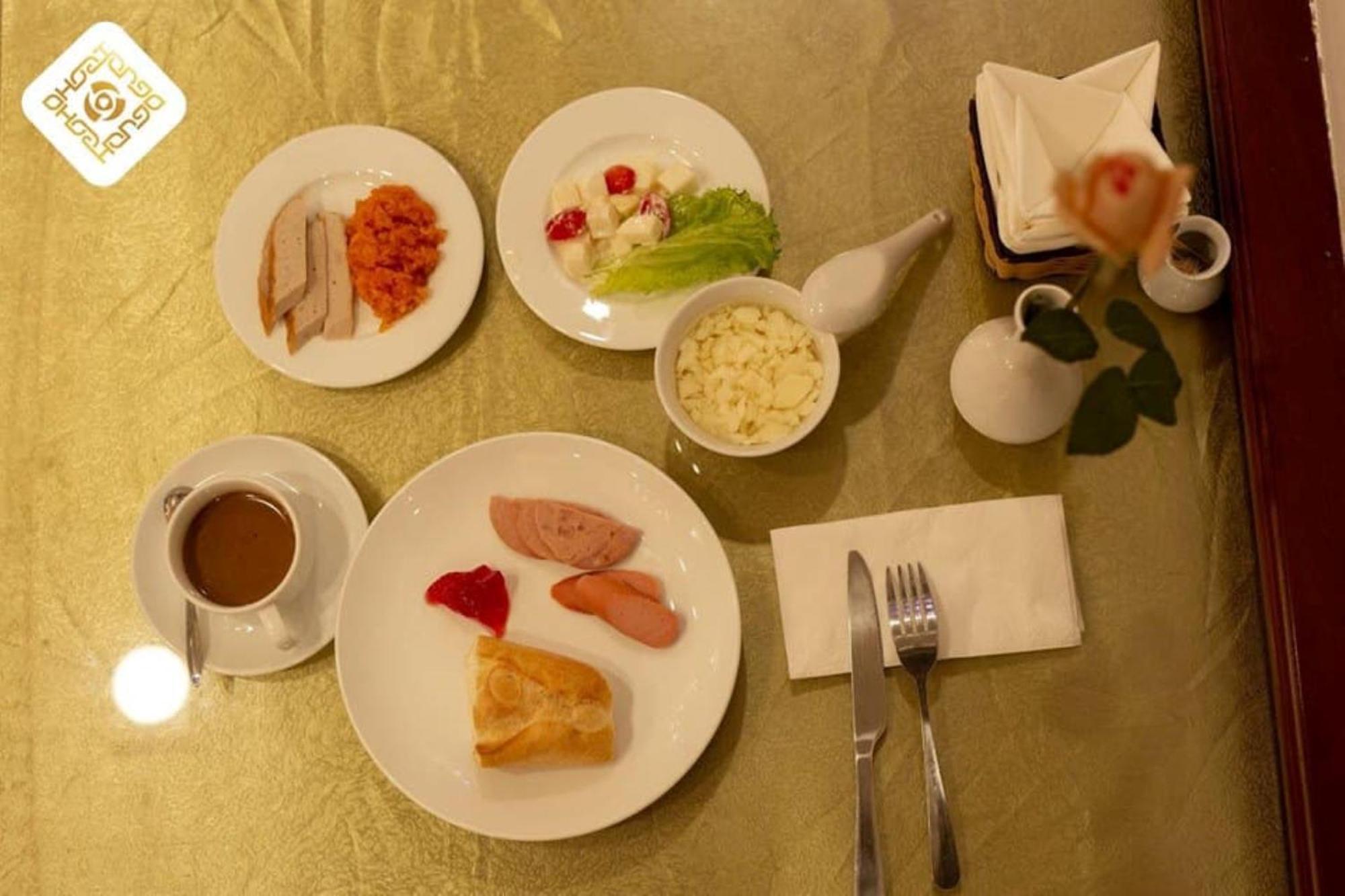 Hoa Hong Hotel 2 - Xa Dan Ханой Экстерьер фото